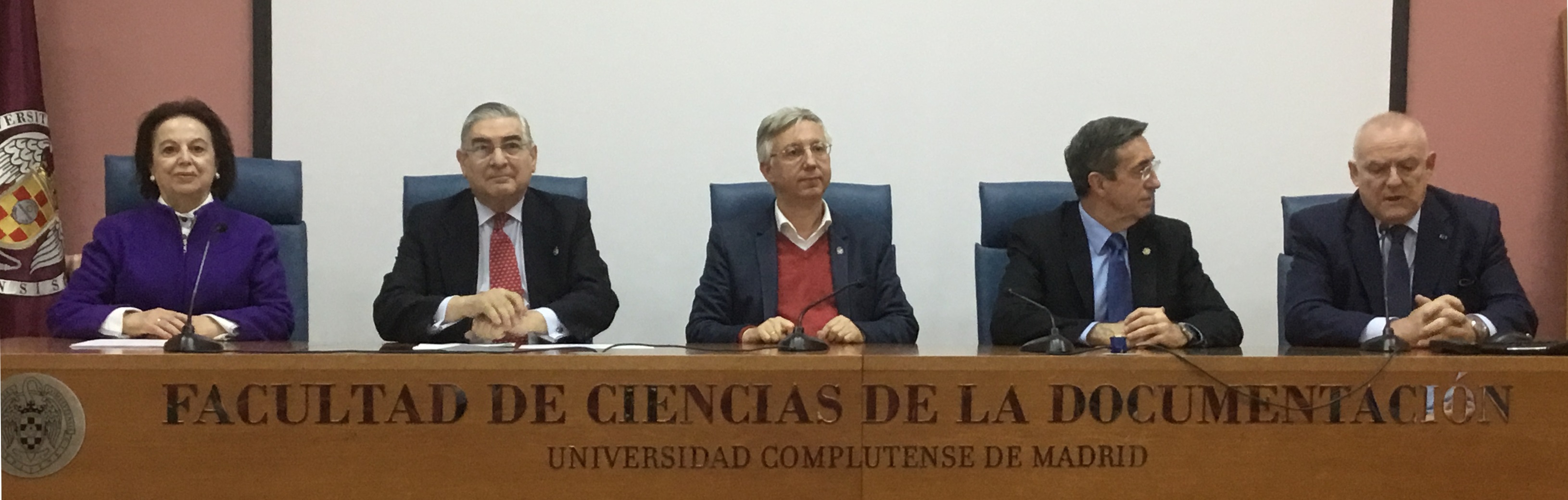 181109_conferencia_ordenes_espanolas_angela_madrid