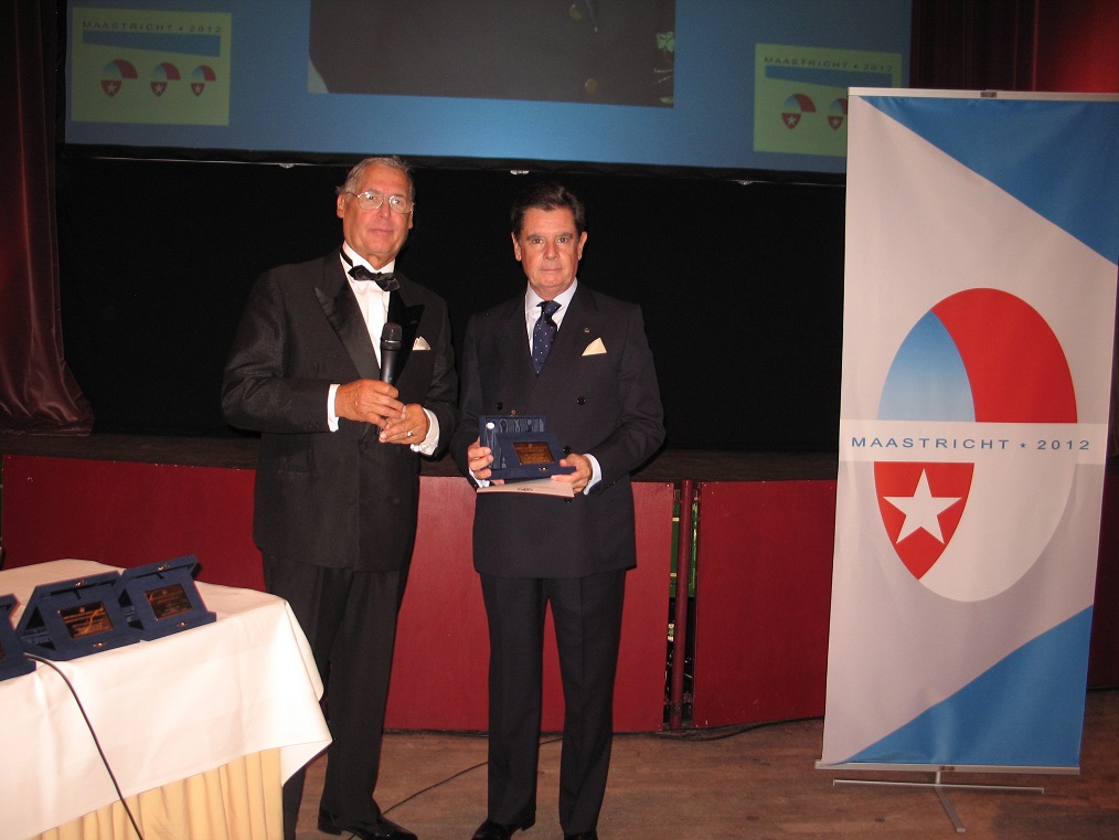 120928_premio_confederacion_ladron_de_guevara