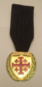 181201_orden_santo_sepulcro_palma_jerusalen_oro